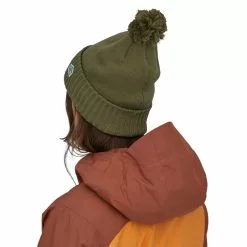 Patagonia Powder Town Beanie Line Logo Ridge Patch: Wyoming Green 7 Patagonia Powder Town Beanie Line Logo Ridge Patch: Wyoming Green -Bérets et chapeaux Soldes Magasin 29187 LIWG ALL 3
